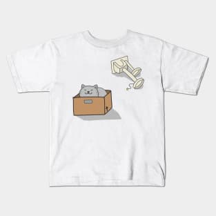 A spoiled cat Kids T-Shirt